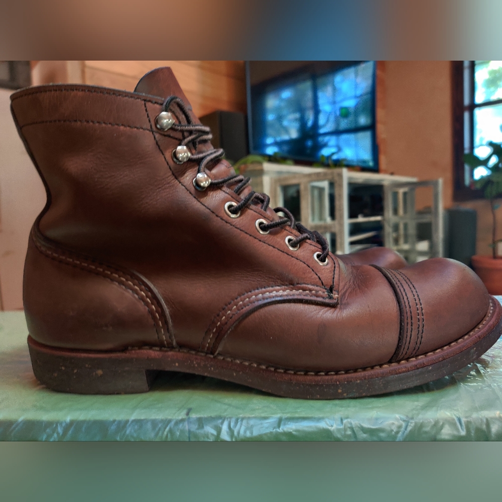 9.5 Redwing IRON RANGERS Boots In AMBER HARNESS LEATHER